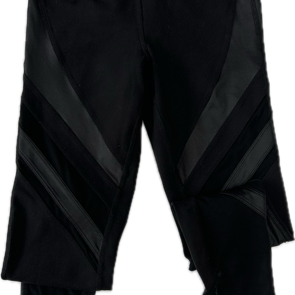 Black Alo Yoga leggings - Size Small